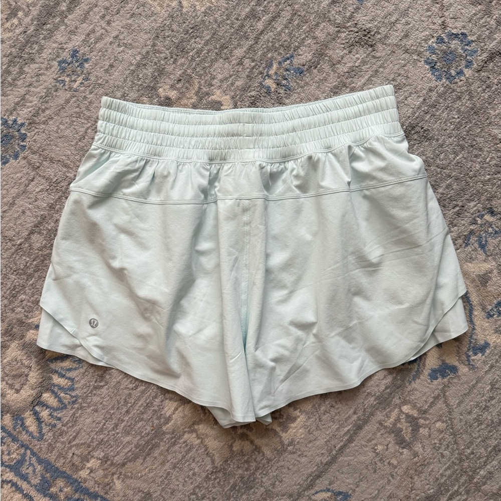 Lululemon Shake It Out High-Rise Running Short 2.5" Mint Breeze (NWT) - Picture 6 of 8